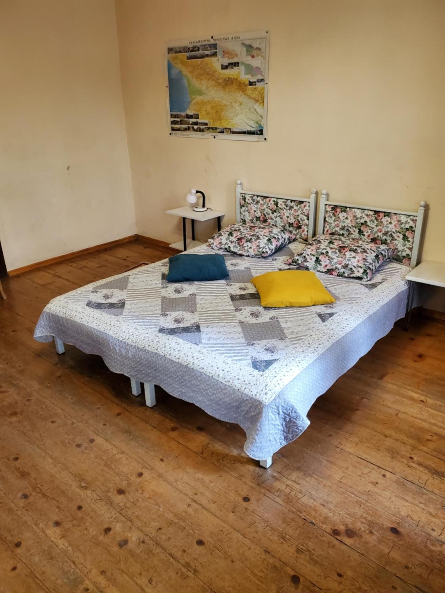 Apartamento Уиут Ниниа Сад Tiflis Exterior foto